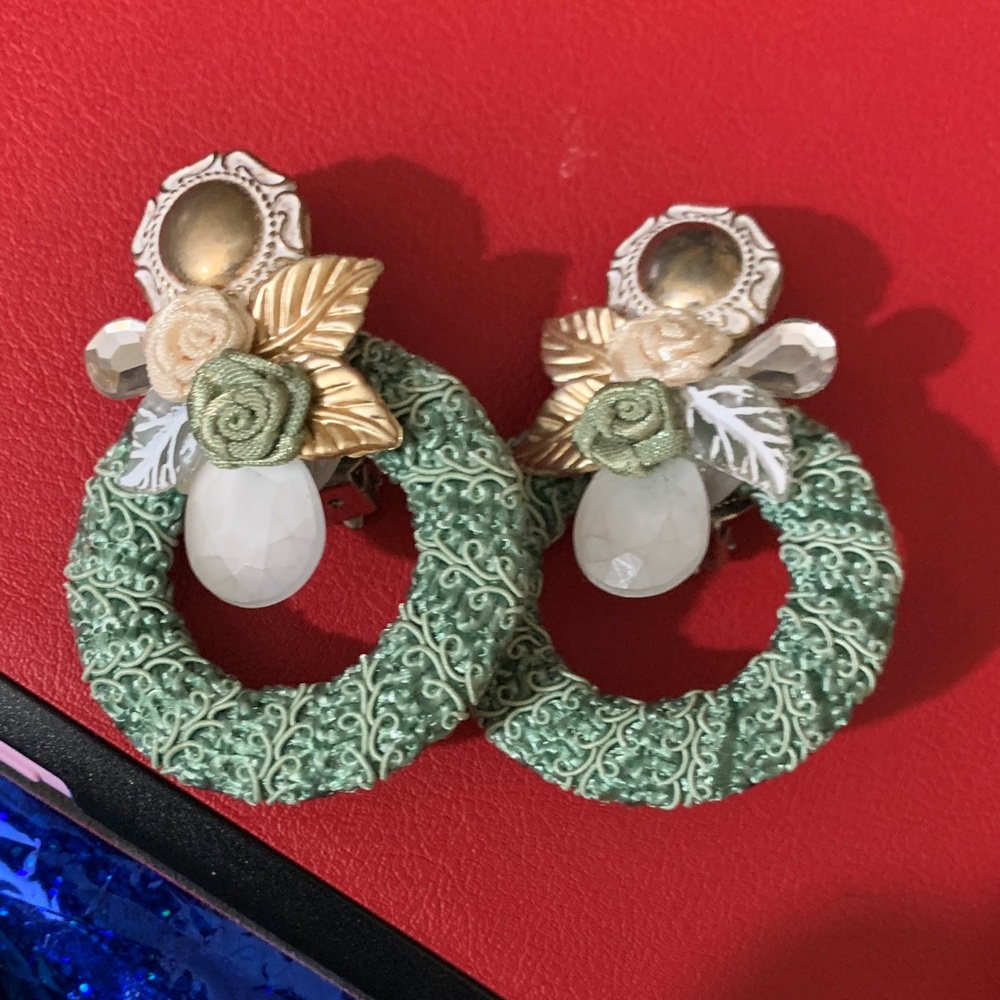 Elegant Wreath Green and Gold Floral Clip Earrings $5